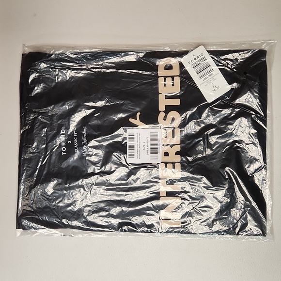 ❤️NWT VINTAGE TORRID TEE - NOT INTERESTED GRAPHIC - 100% COTTON - PLUS SIZE - Picture 8 of 13